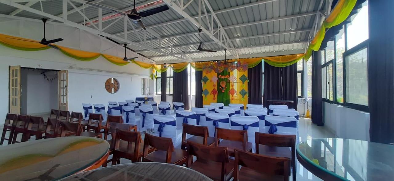Hotel The Bird Dehradun Extérieur photo