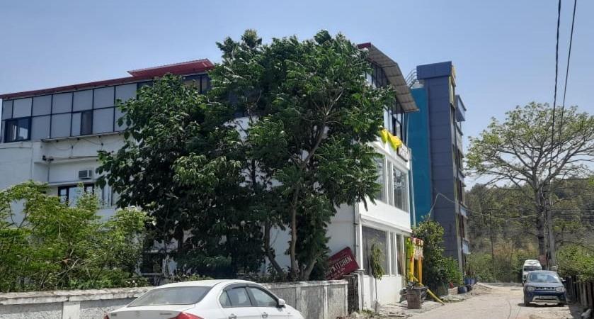Hotel The Bird Dehradun Extérieur photo